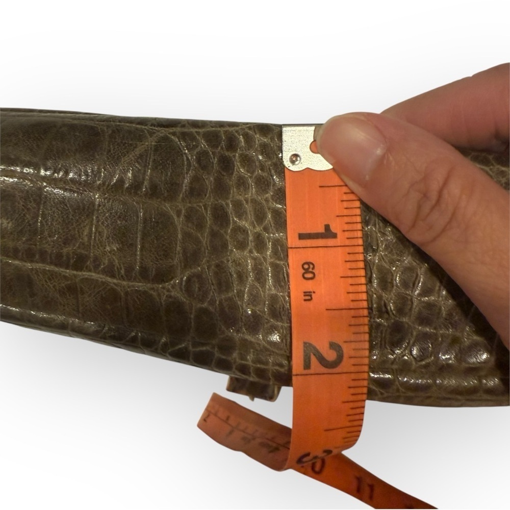 Clare V. Camera crocodile Leather Crossbody Bag - Picture 14 of 16
